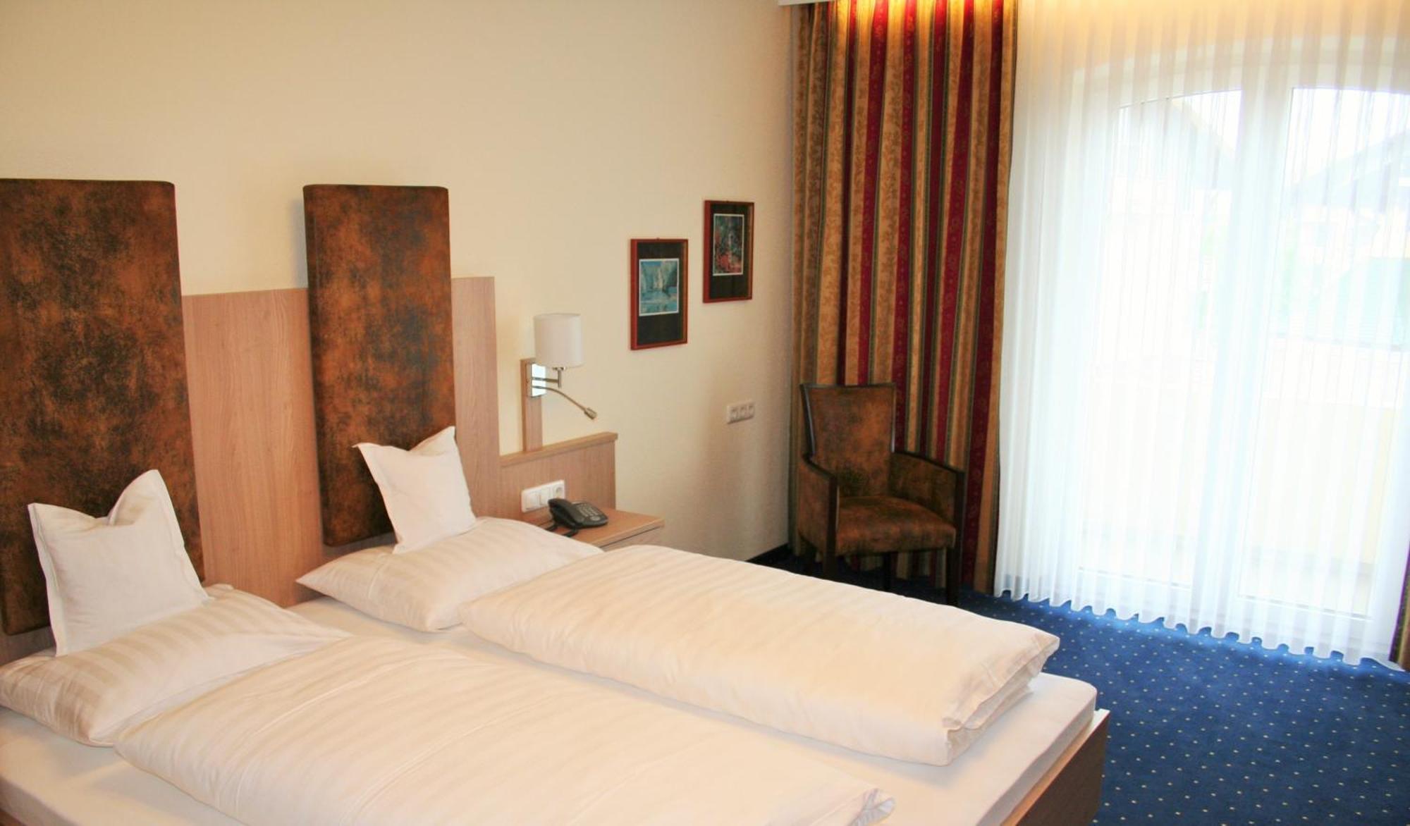 Appartementhaus Stoeckl Bad Fussing Ruang foto